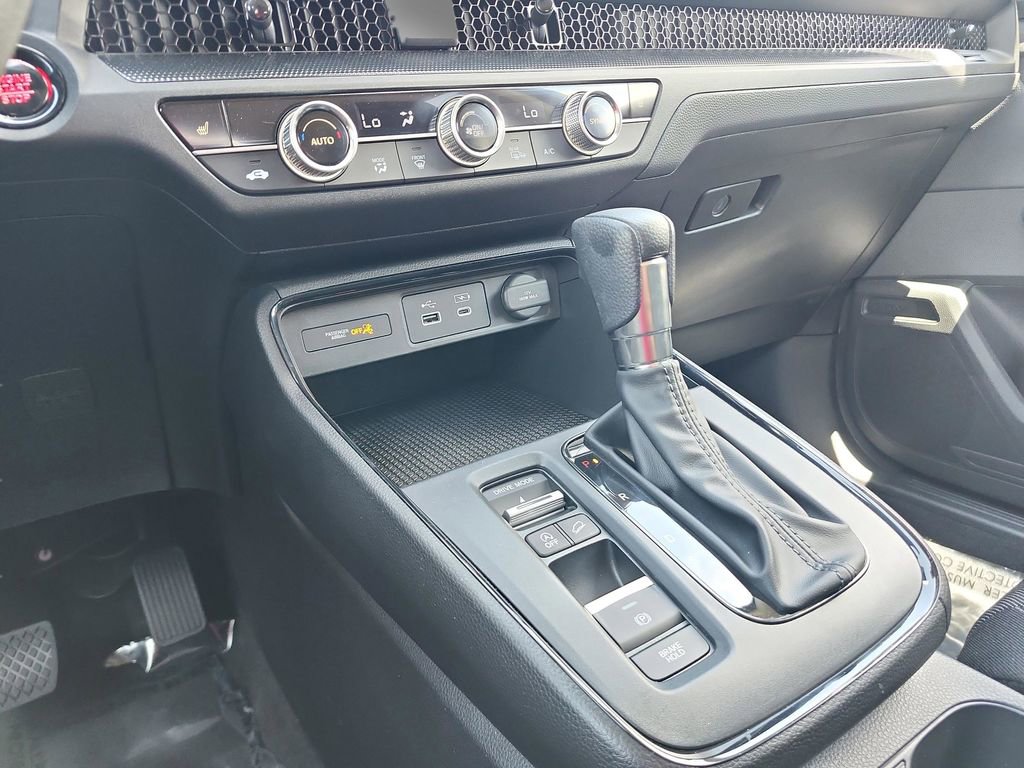 Used 2024 Honda CR-V EX image 27