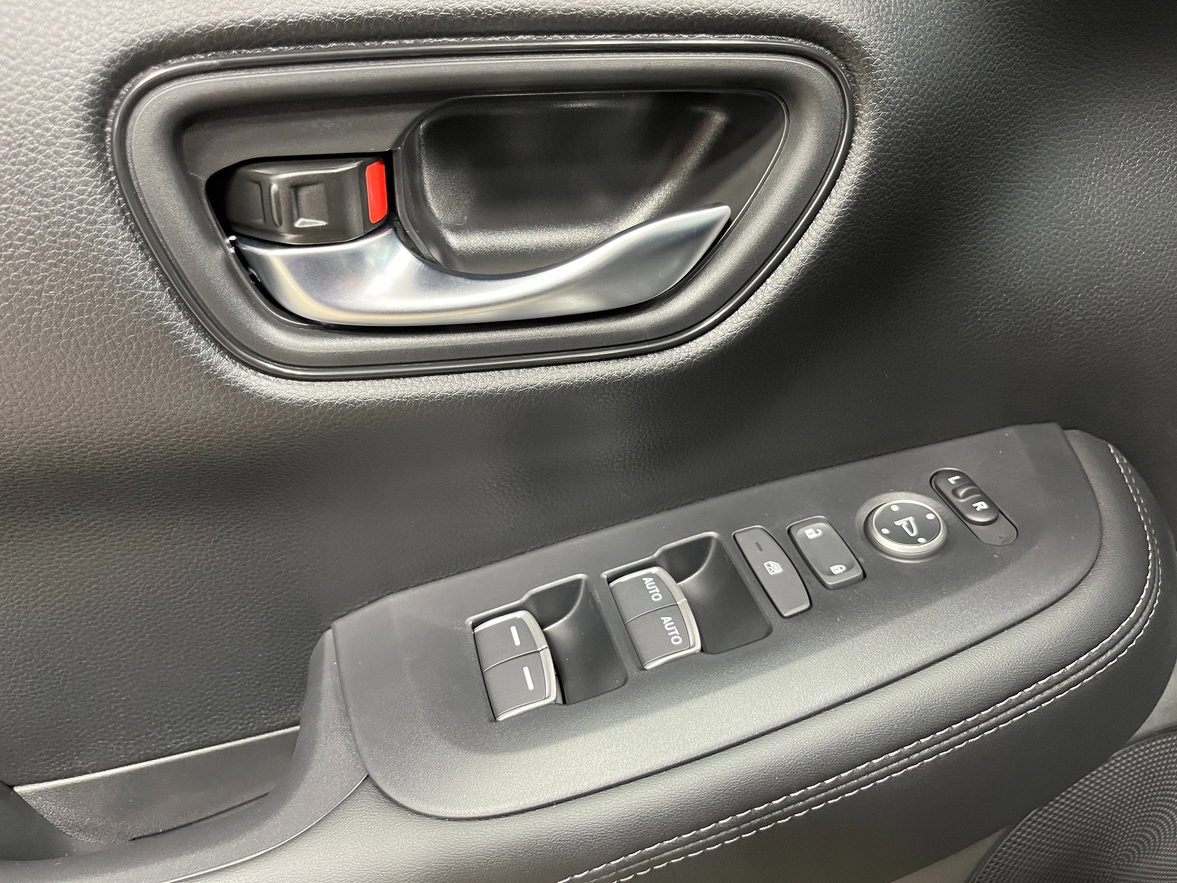 New 2026 Honda HR-V EX-L image 12