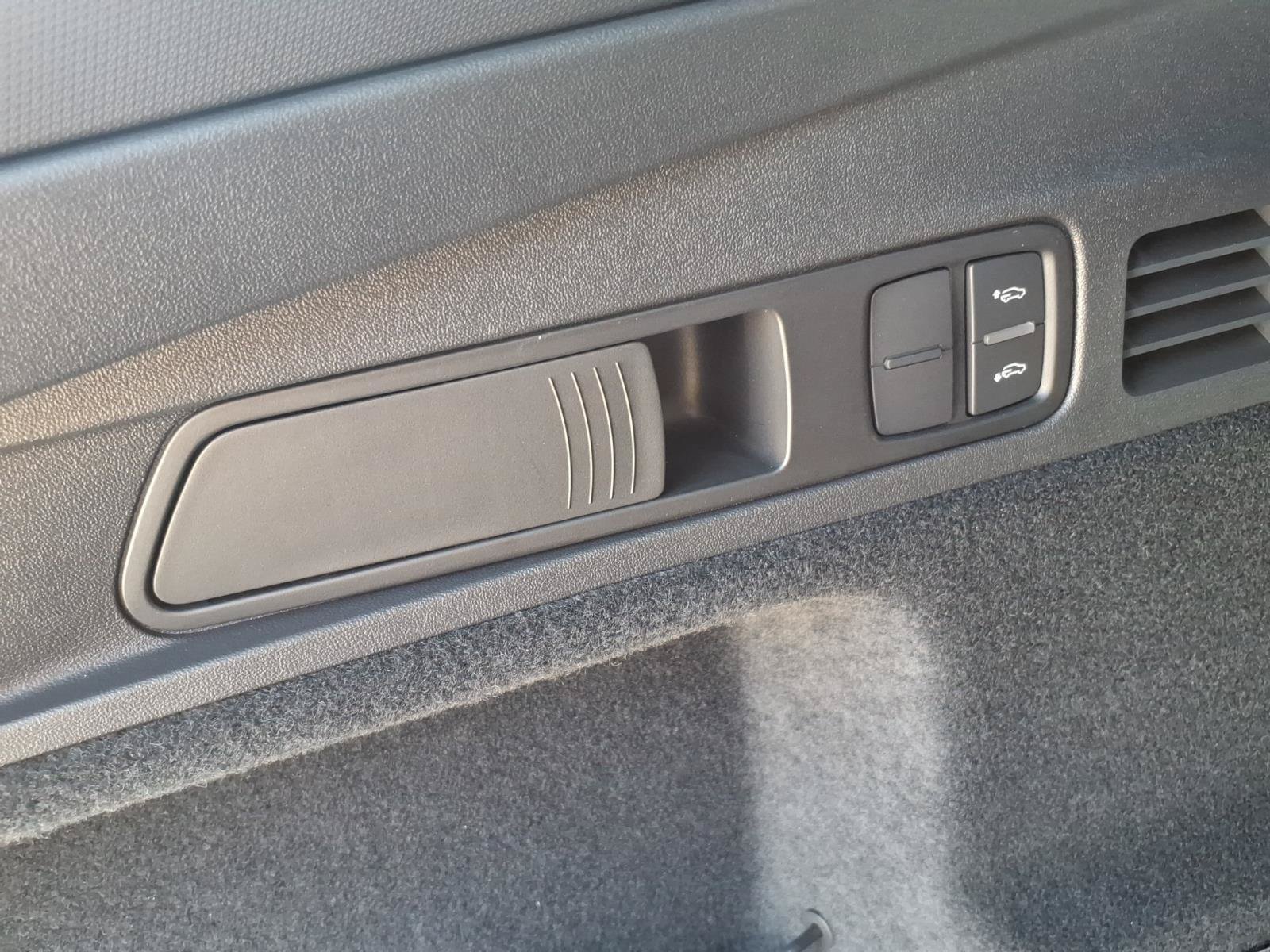 New 2026 Audi SQ5 Prestige AWD/4WD image 29