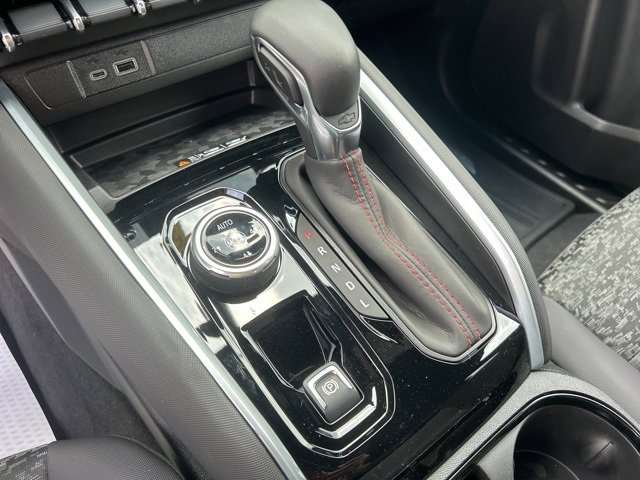 Used 2025 Chevrolet Colorado Z71 w/ Technology Package image 26