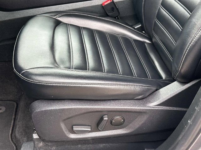 Used 2024 Ford Edge SEL AWD/4WD image 19
