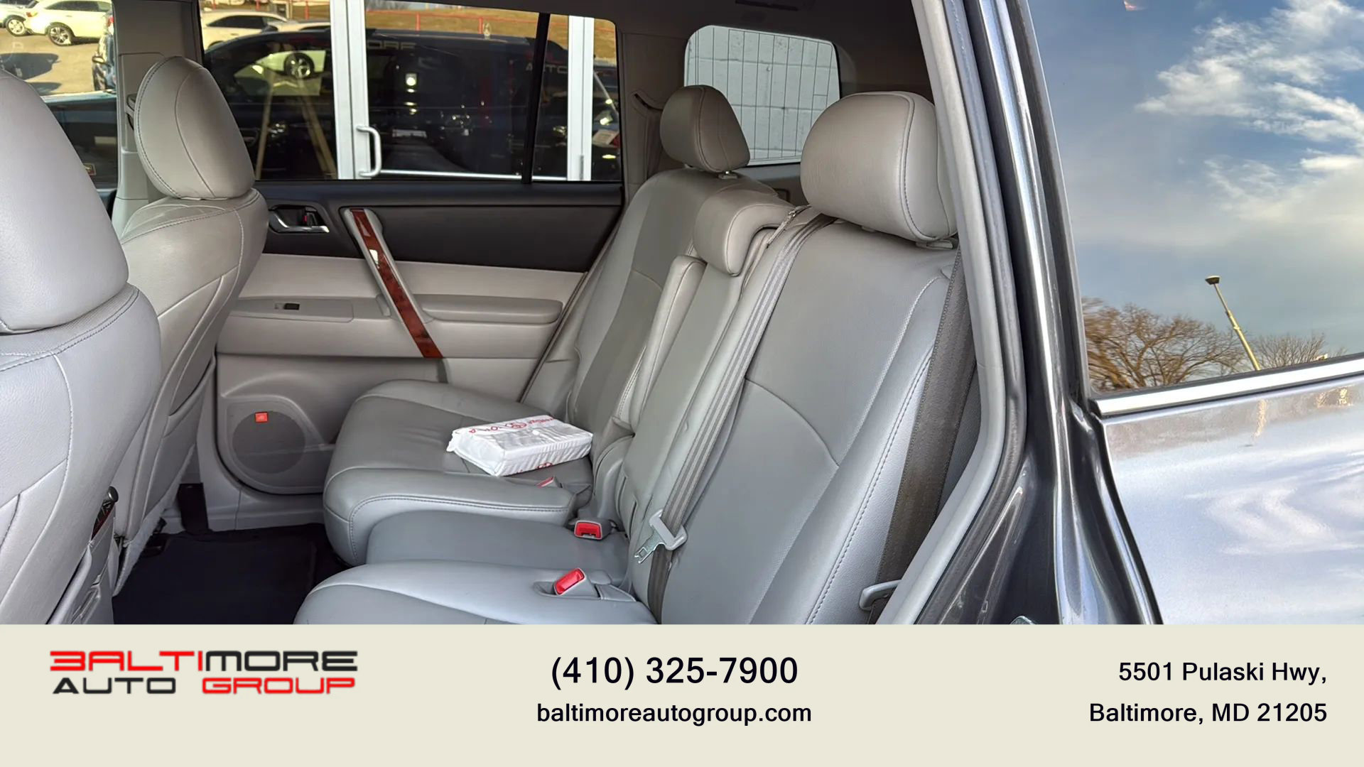 Used 2013 Toyota Highlander Limited image 26