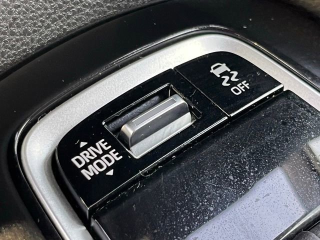 Used 2025 Toyota Corolla SE image 20