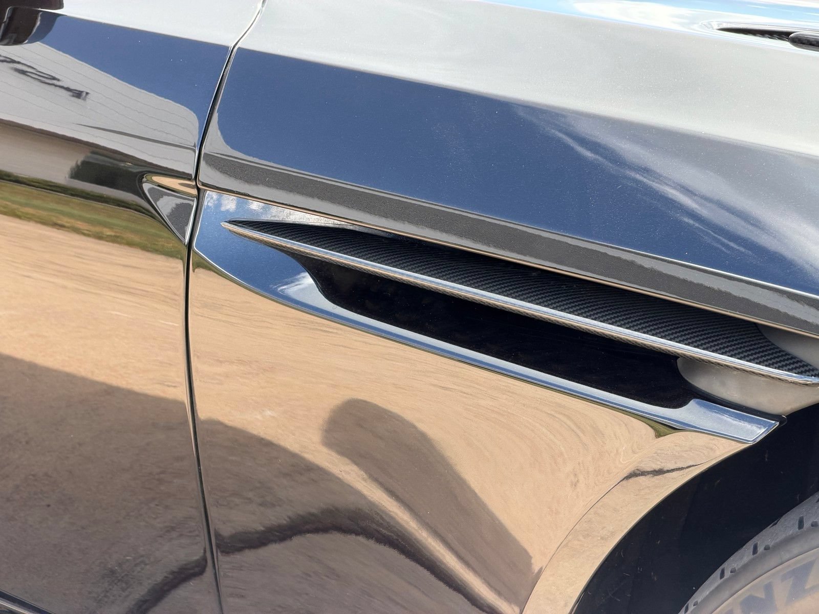 Used 2019 Aston Martin DB11 AMR RWD image 20