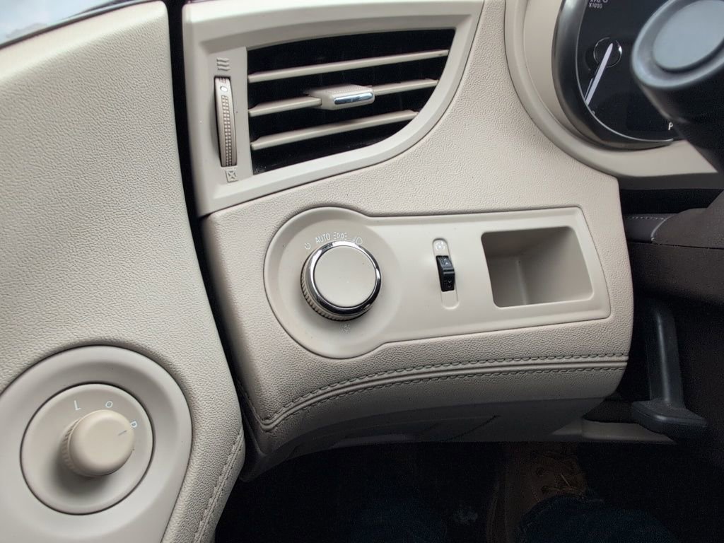 Used 2016 Buick LaCrosse Leather image 16