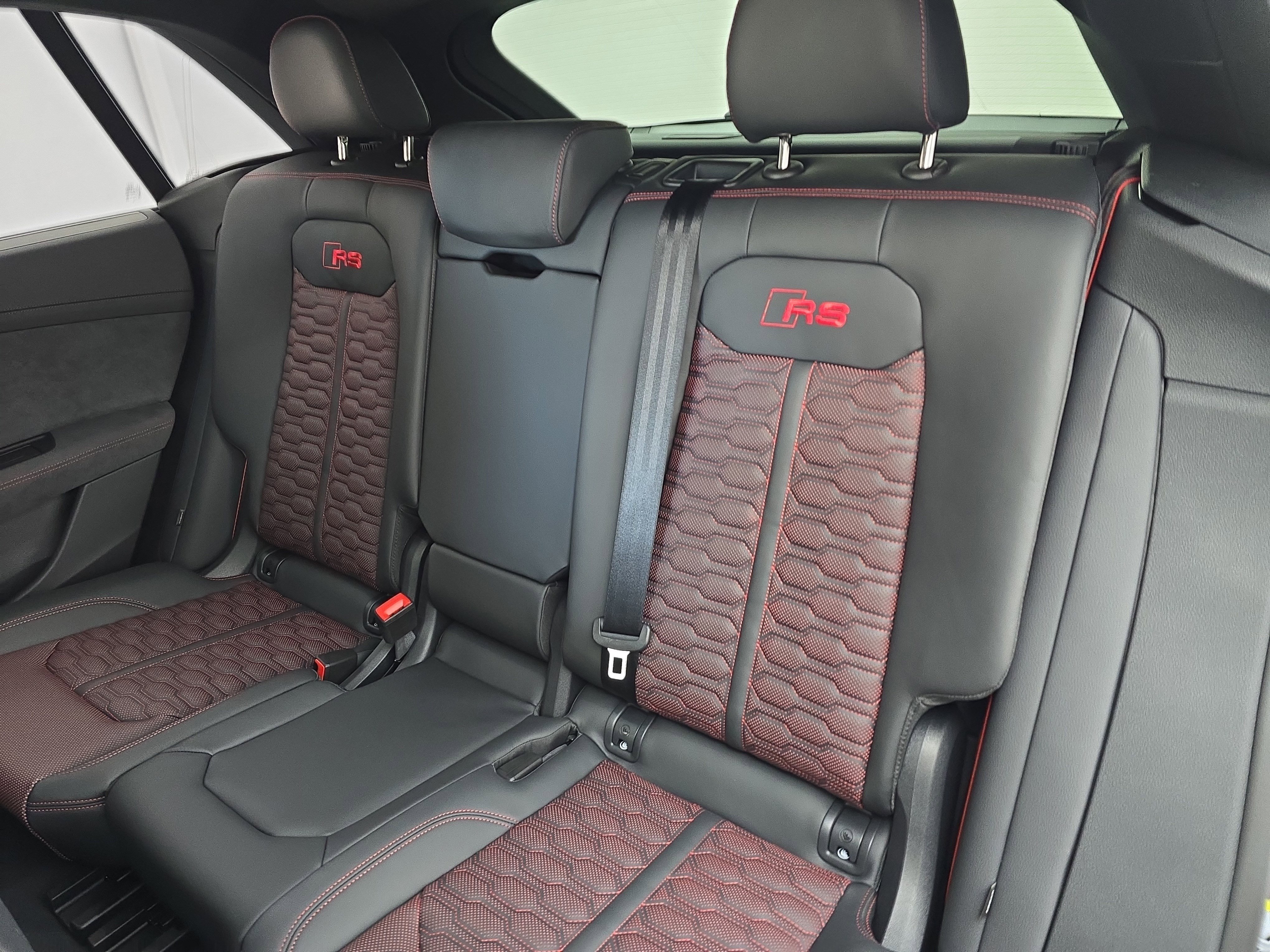 New 2026 Audi RS Q8 performance image 14