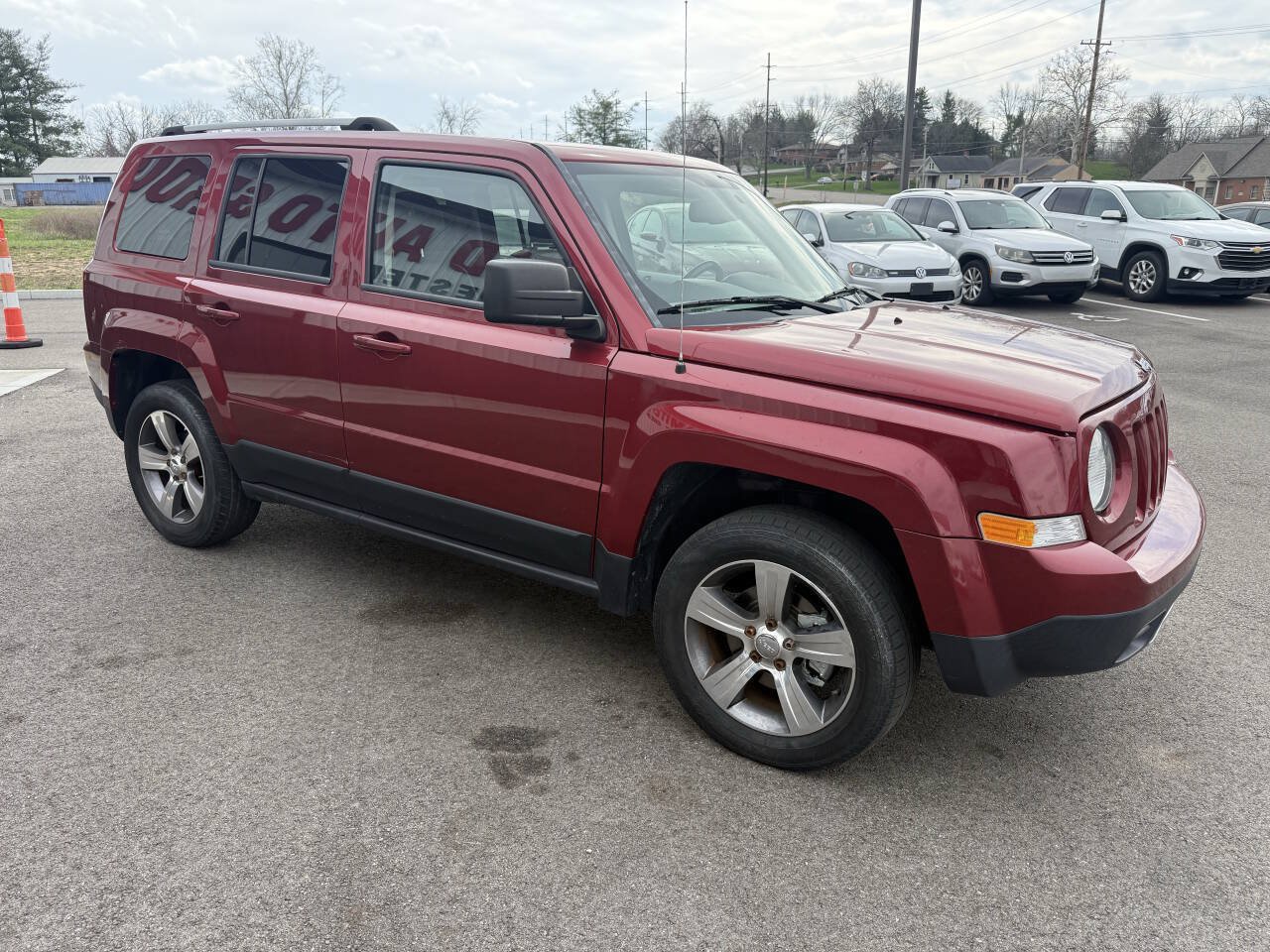 Used 2017 Jeep Patriot High Altitude AWD/4WD image 5