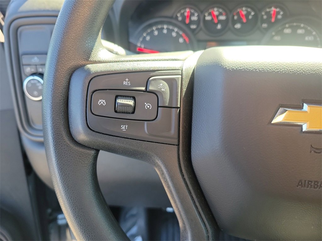 Used 2025 Chevrolet Silverado 1500 W/T image 37