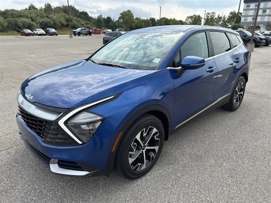 Used 2023 Kia Sportage EX image 4