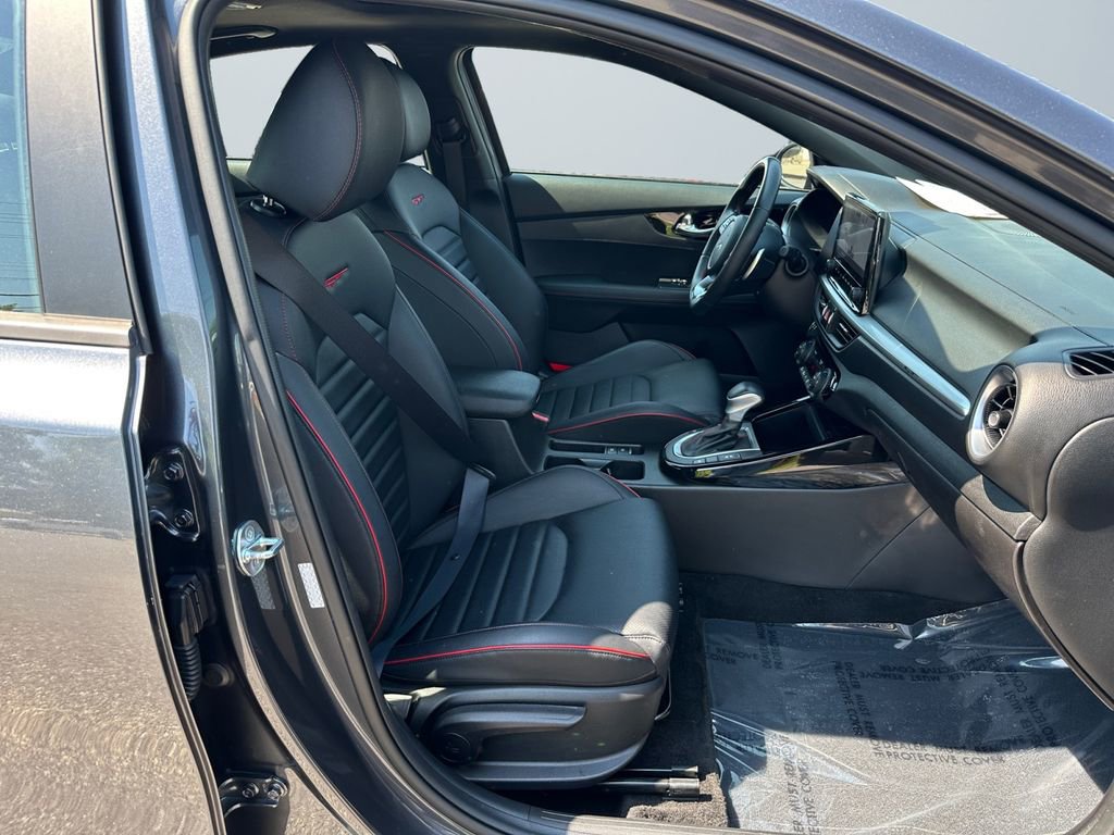Used 2023 Kia Forte GT w/ GT2 Package FWD image 15