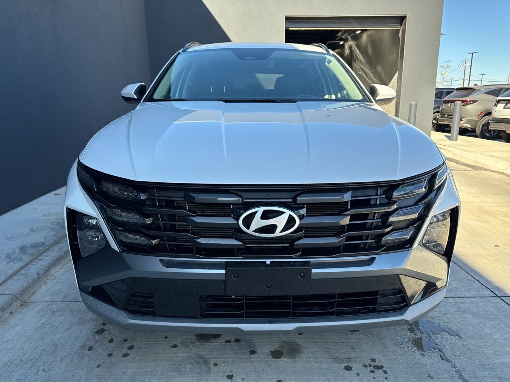 Used 2025 Hyundai Tucson SEL image 2