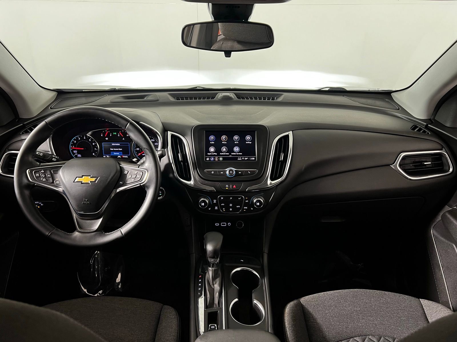 Used 2024 Chevrolet Equinox LT image 24