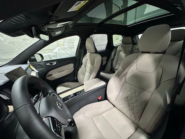 New 2026 Volvo XC60 B5 Plus w/ Protection Package Premier AWD/4WD image 13