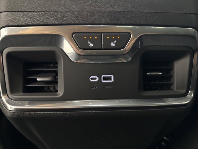 New 2026 Chevrolet Silverado 1500 LTZ w/ LTZ Premium Package image 28