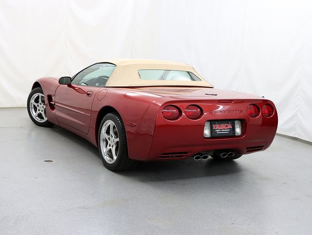 Used 2002 Chevrolet Corvette Convertible w/ Preferred Equipment Group2 image 32