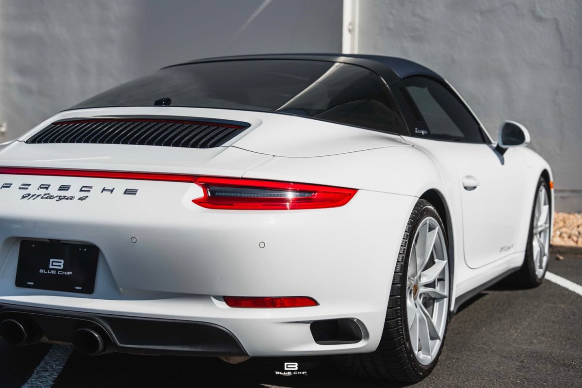 Used 2019 Porsche 911 Targa 4 AWD/4WD image 25