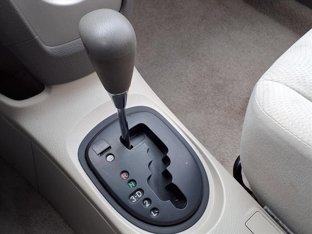 Used 2009 Toyota Yaris Sedan image 22