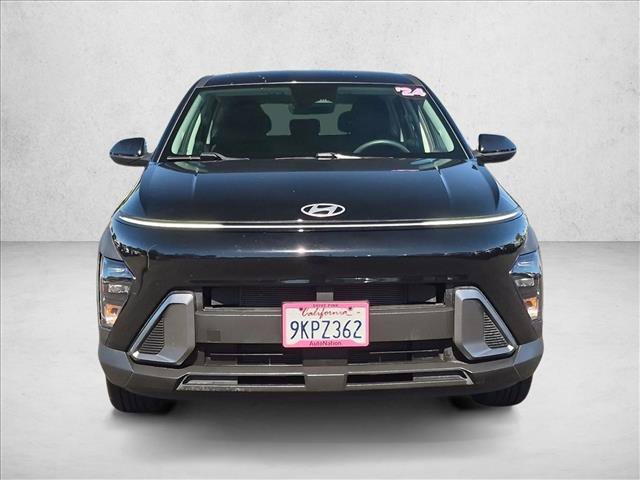 Used 2024 Hyundai Kona SE FWD image 2