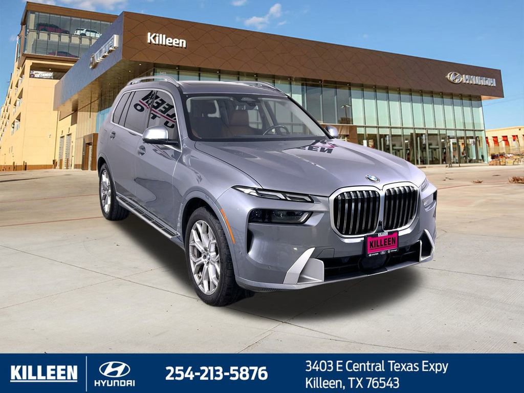 Used 2023 BMW X7 xDrive40i w/ Premium Package image 10