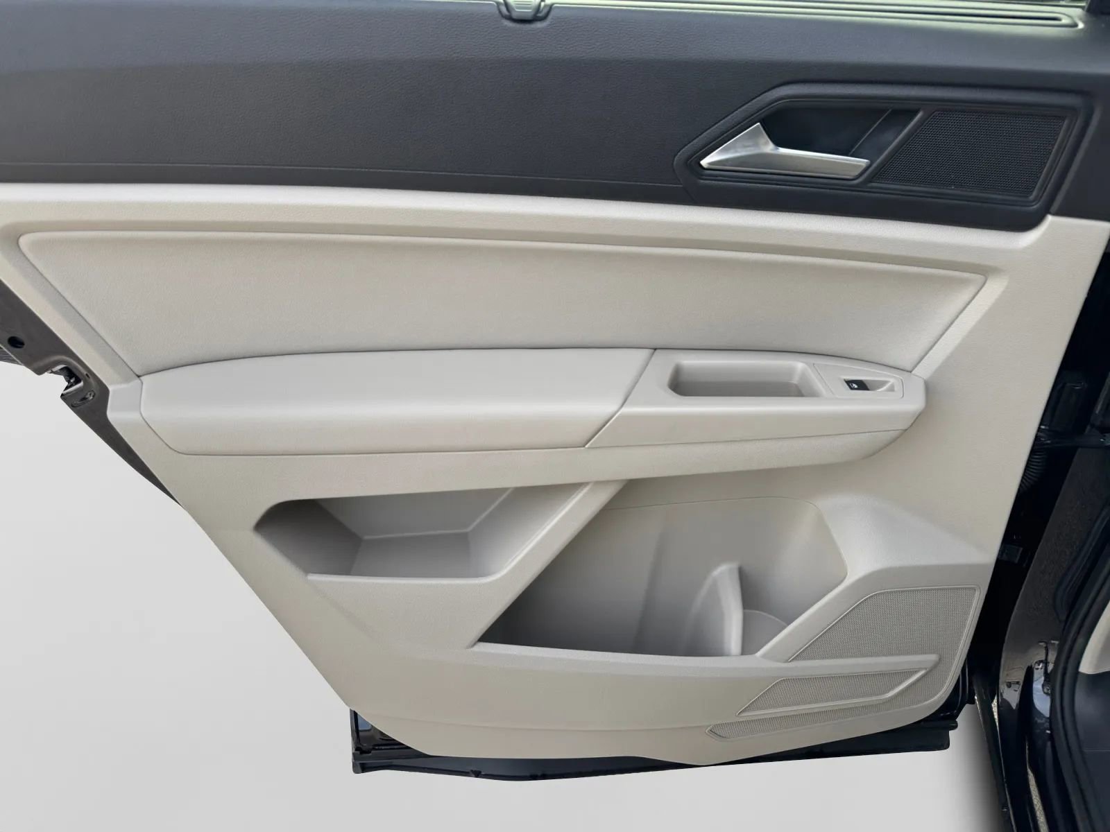 Used 2021 Volkswagen Atlas SE image 26