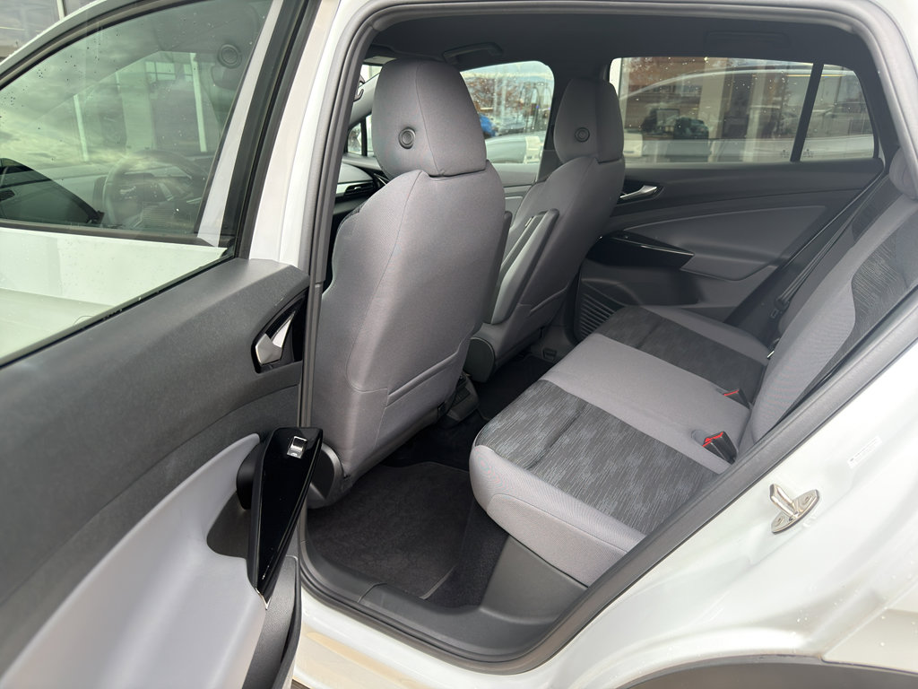 Used 2021 Volkswagen ID.4 Pro w/ ID.4 Protection Package image 9