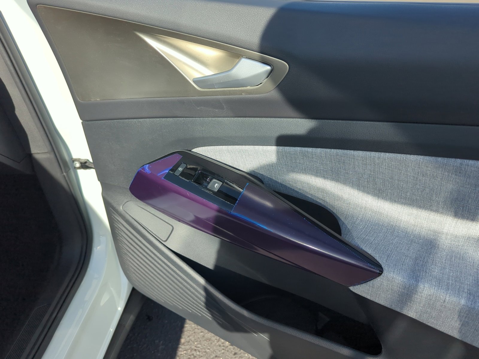 New 2026 Volkswagen ID.4 Pro image 16