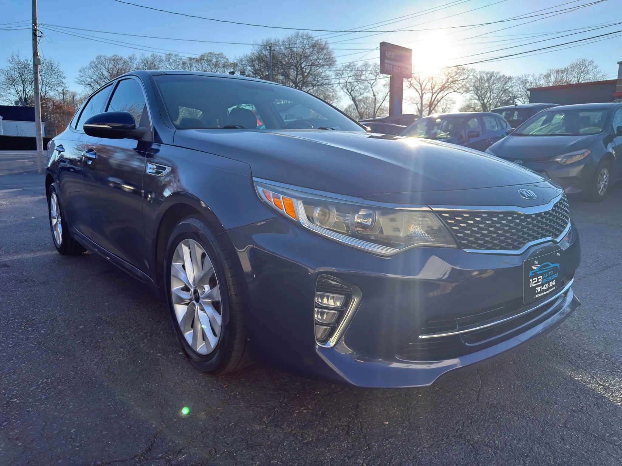 Used 2018 Kia Optima S w/ Panoramic Sunroof Package