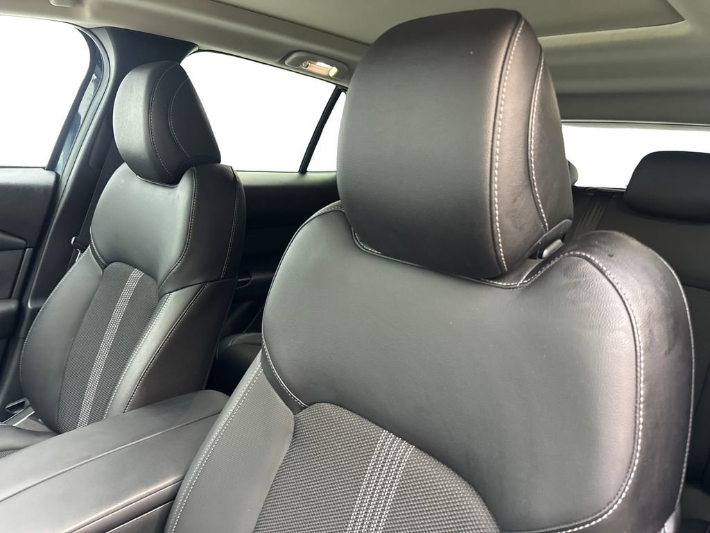 Used 2025 MAZDA CX-50 AWD 2.5 S w/ Premium Package image 28