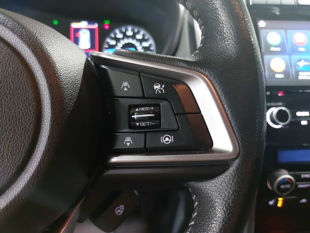 Used 2022 Subaru Ascent Limited w/ Technology Package image 18