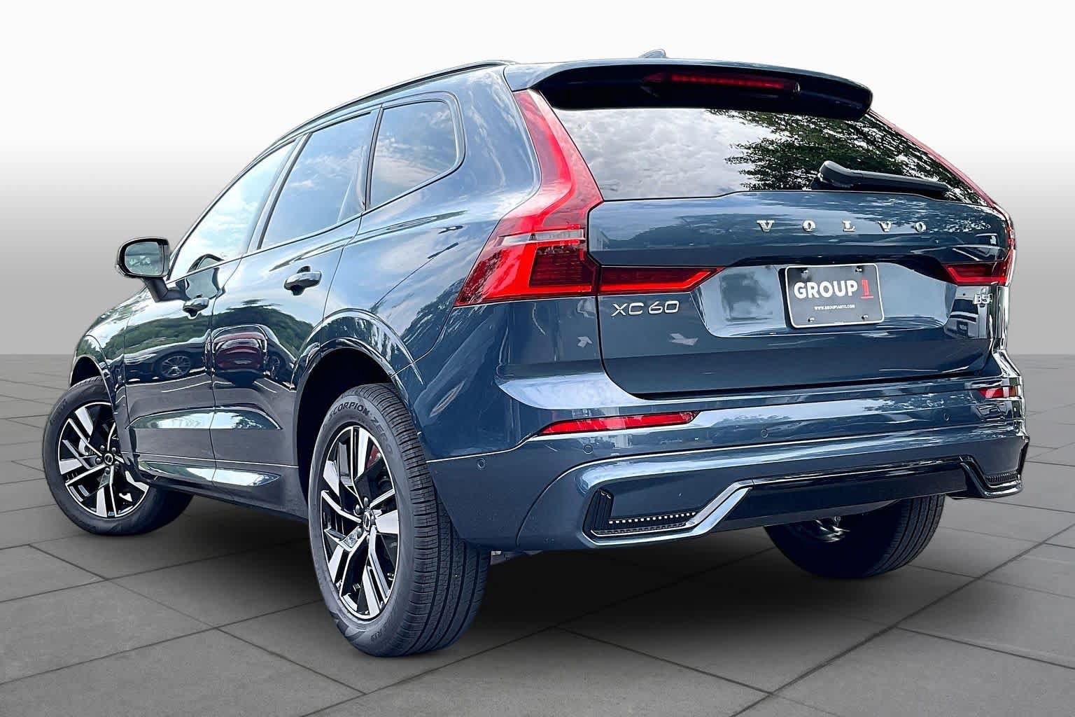 Used 2026 Volvo XC60 B5 Plus w/ Climate Package AWD/4WD image 11