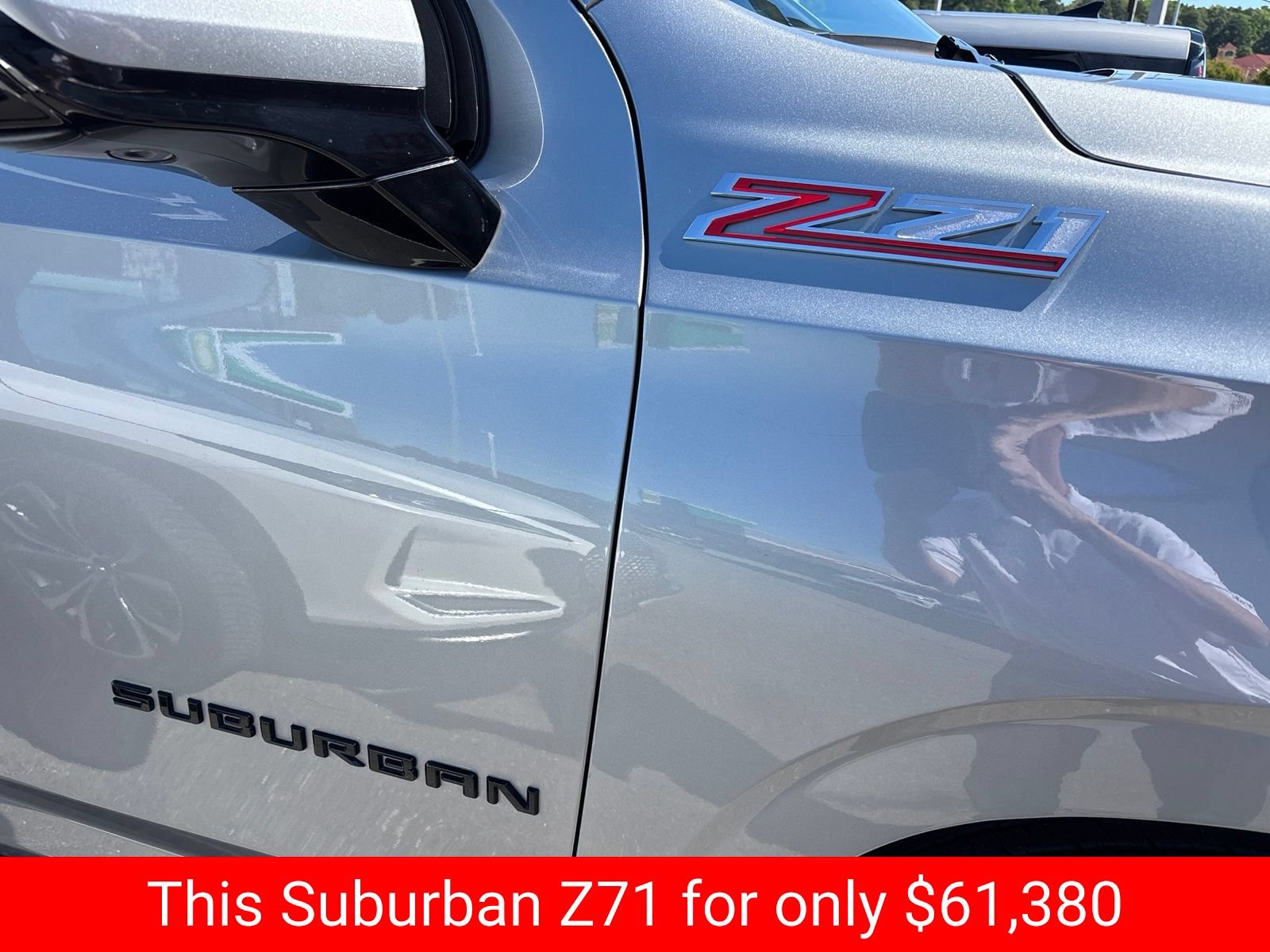 Used 2024 Chevrolet Suburban Z71 AWD/4WD image 6