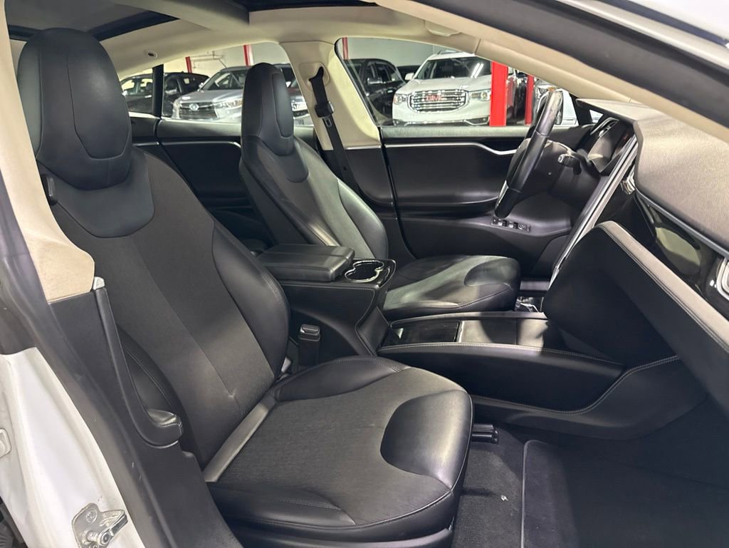 Used 2015 Tesla Model S 60 RWD image 31