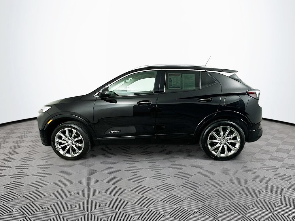 Used 2024 Buick Encore GX Avenir w/ Avenir Technology Package AWD/4WD image 6