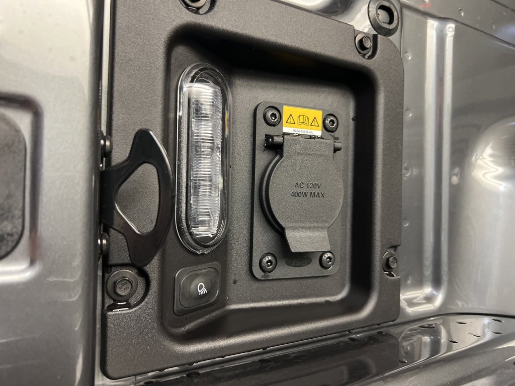 New 2025 Ford Maverick XLT w/ XLT Luxury Package image 30