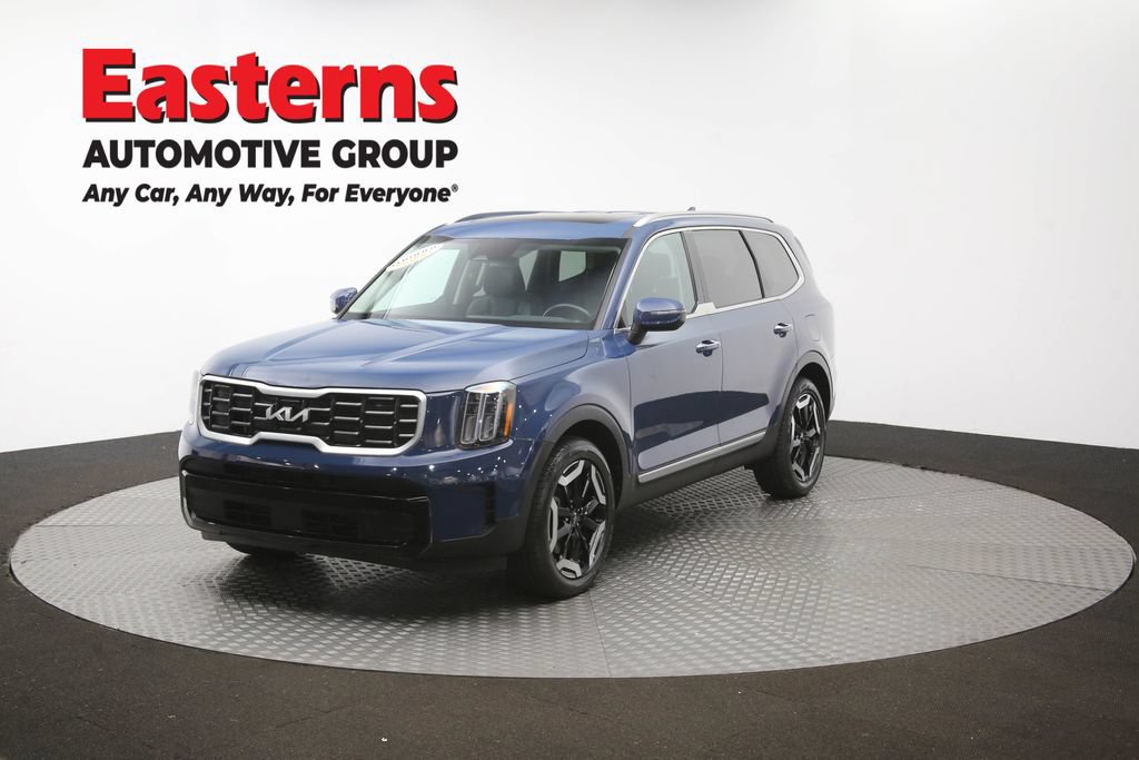 Used 2025 Kia Telluride S FWD image 57
