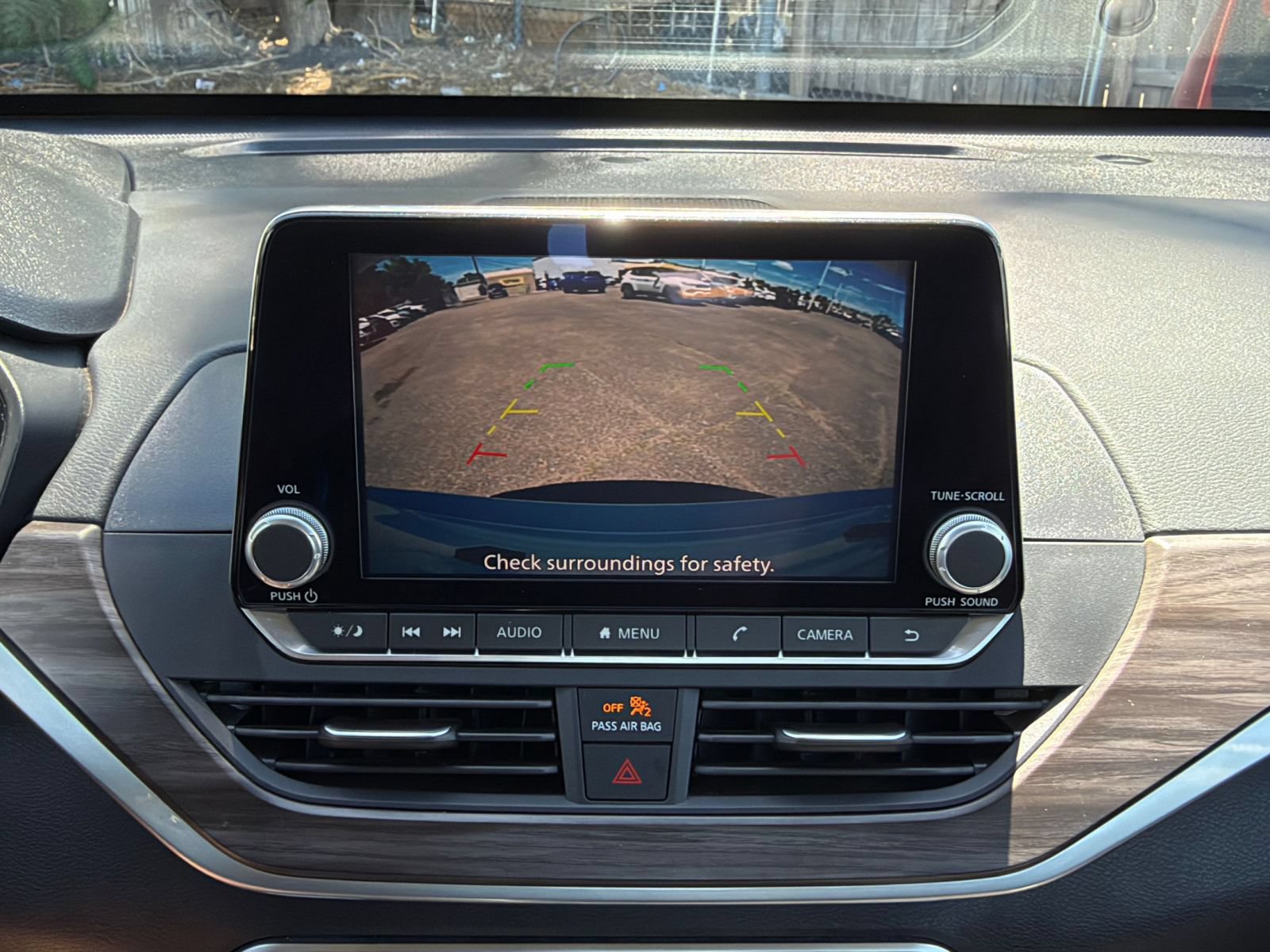 Used 2025 Nissan Altima 2.5 SV FWD image 23