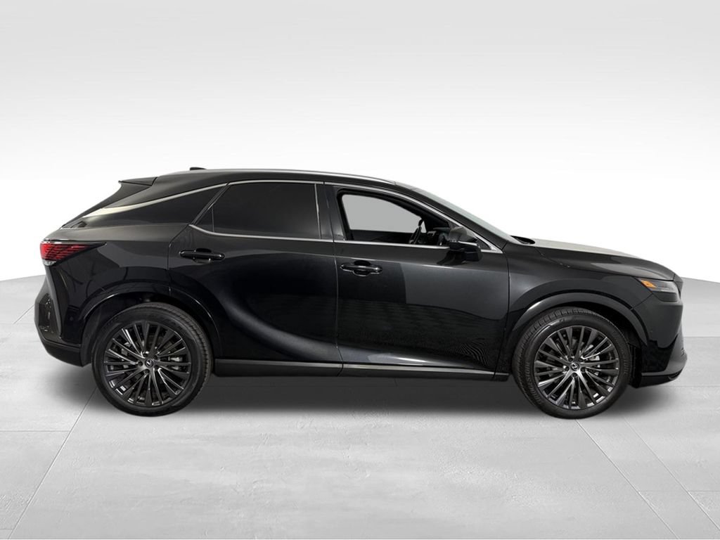 Used 2023 Lexus RX 350 FWD w/ Cold Area Package image 3