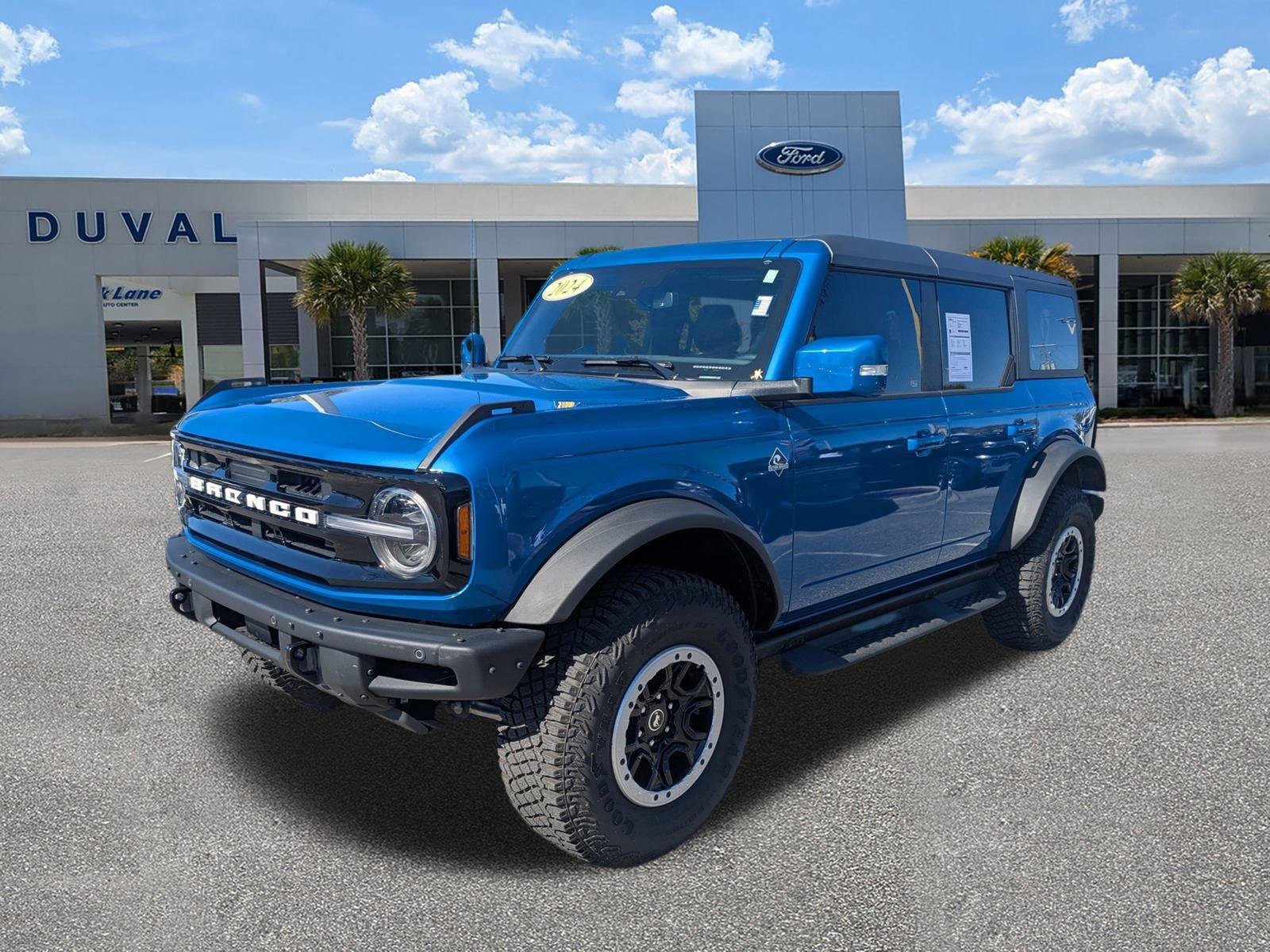Certified 2024 Ford Bronco Outer Banks w/ Sasquatch Package image 8