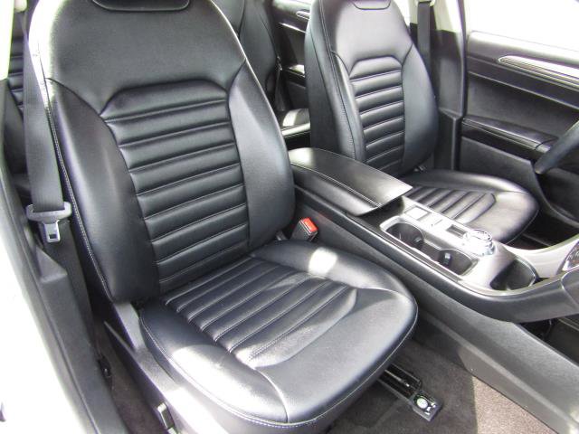 Used 2020 Ford Fusion SEL FWD image 8