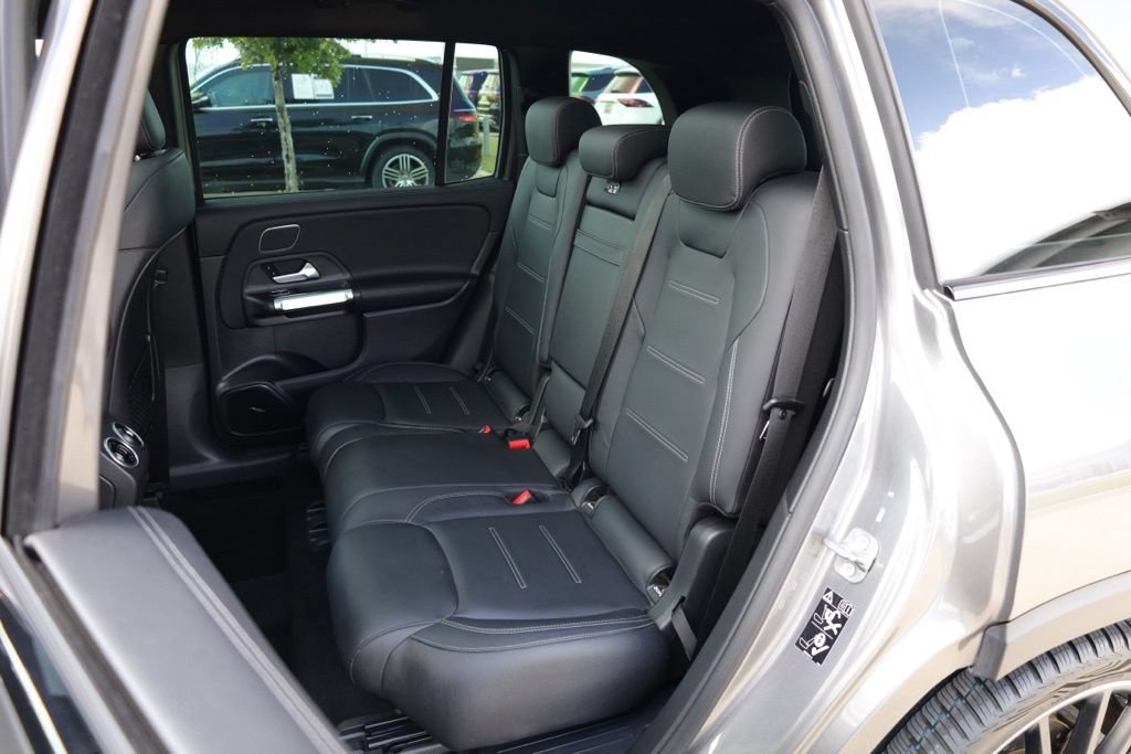 Certified 2023 Mercedes-Benz GLB 35 AMG 4MATIC image 28