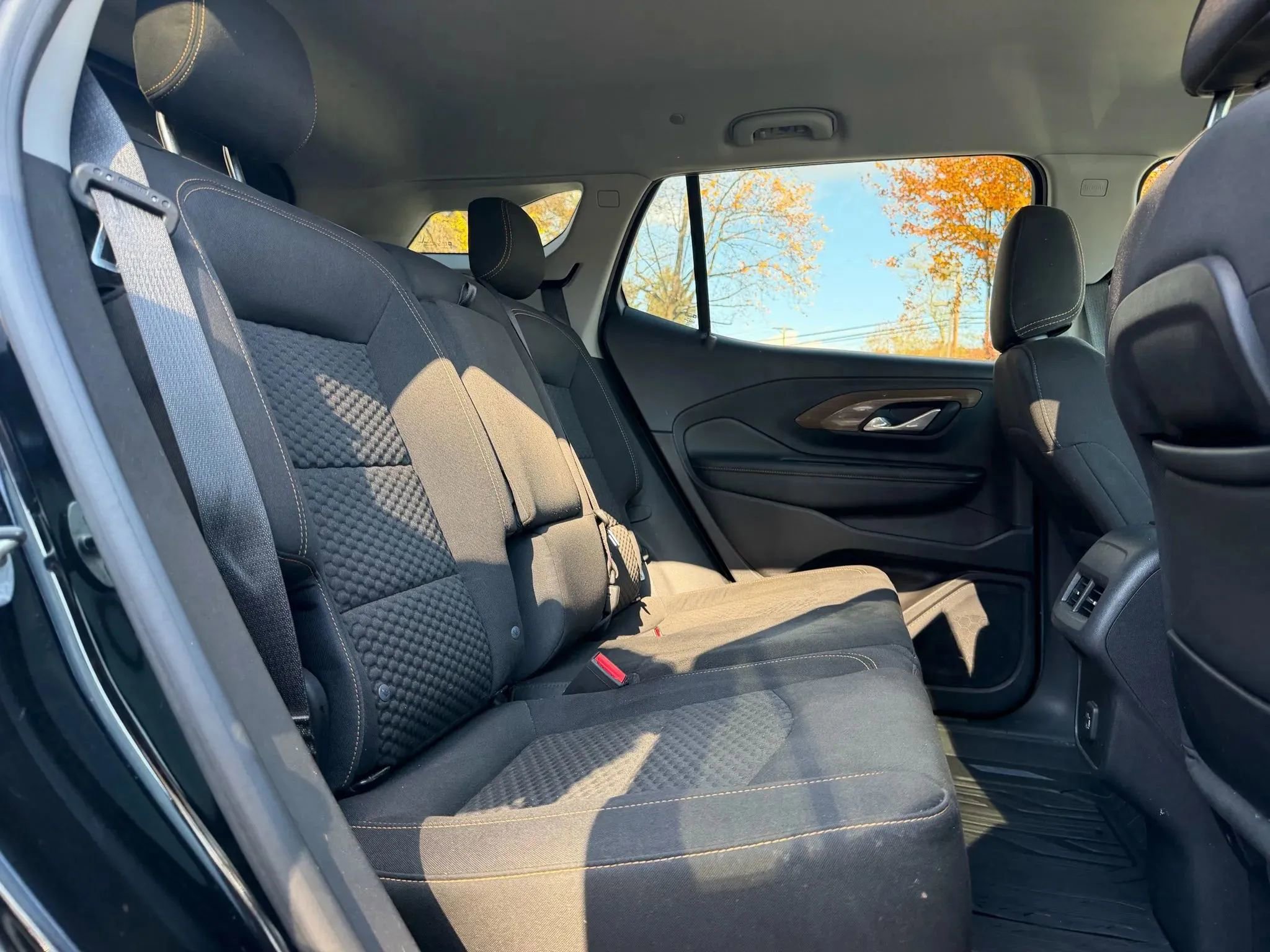 Used 2019 GMC Terrain SLE w/ Driver Convenience Package image 13