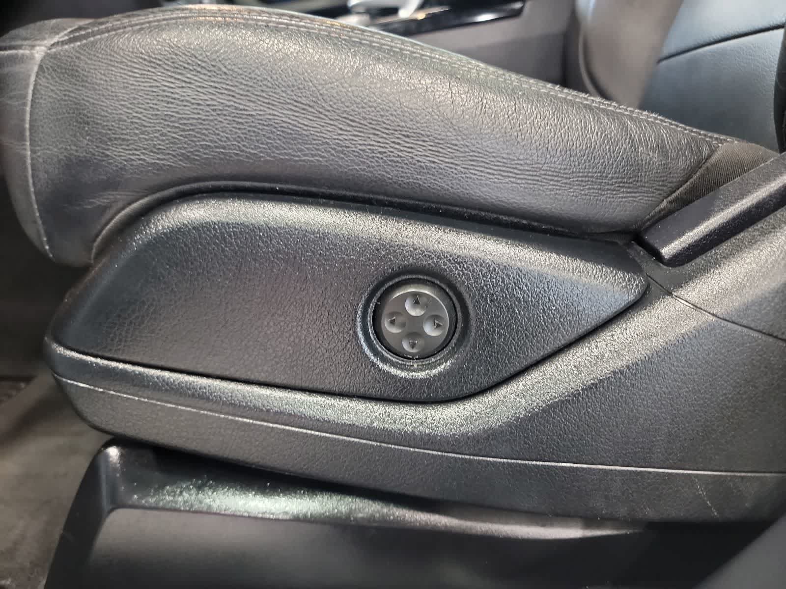 Used 2017 Mercedes-Benz GLS 450 4MATIC image 17
