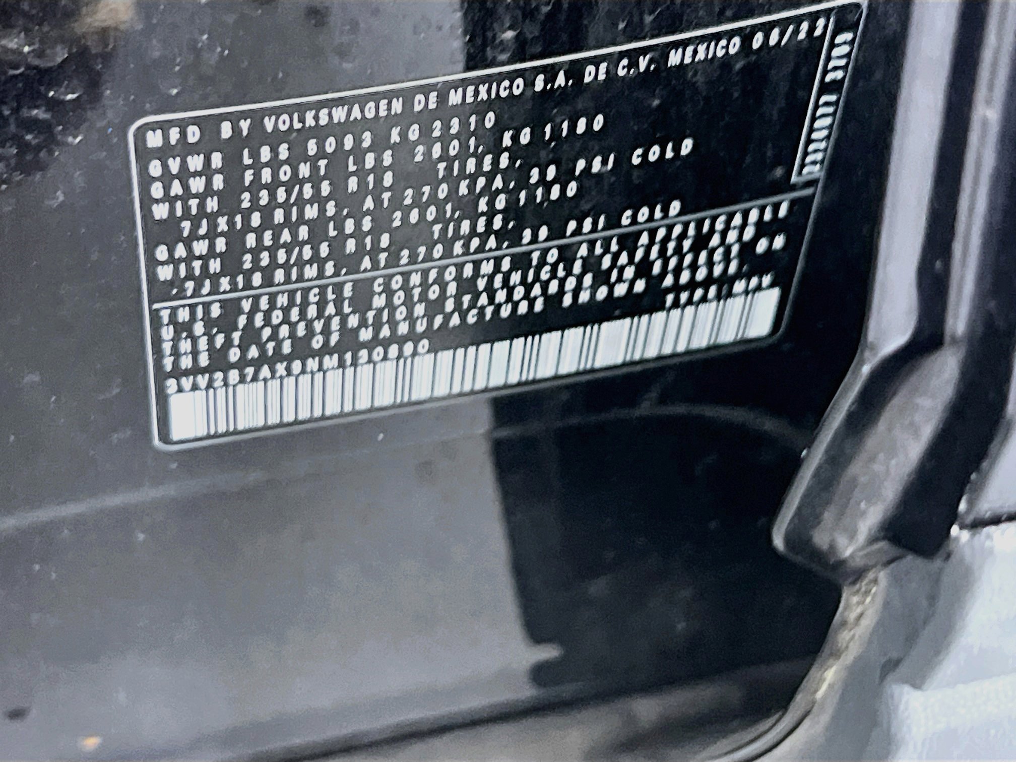 Used 2022 Volkswagen Tiguan SE AWD/4WD image 31