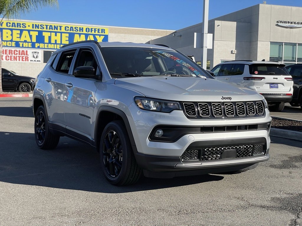 New 2026 Jeep Compass Latitude image 8