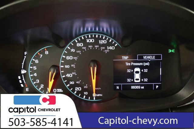 Used 2019 Chevrolet Trax LT w/ LT Convenience Package AWD/4WD image 18