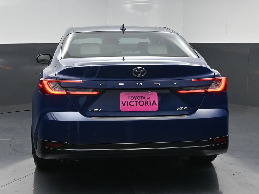 Used 2026 Toyota Camry XLE FWD image 16
