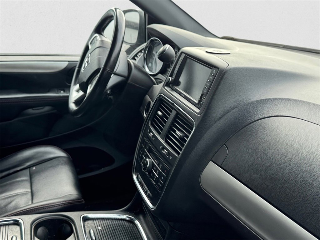 Used 2018 Dodge Grand Caravan GT image 8