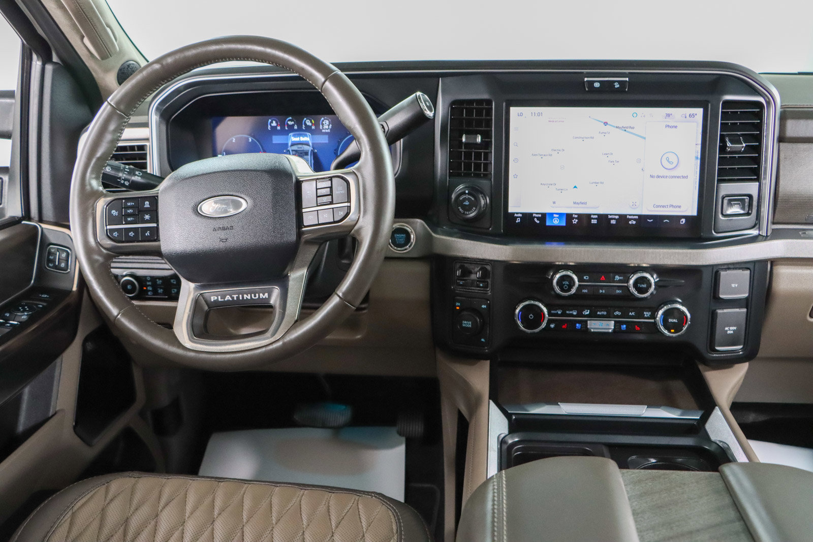 Used 2025 Ford F450 Platinum w/ Platinum Plus Package image 18