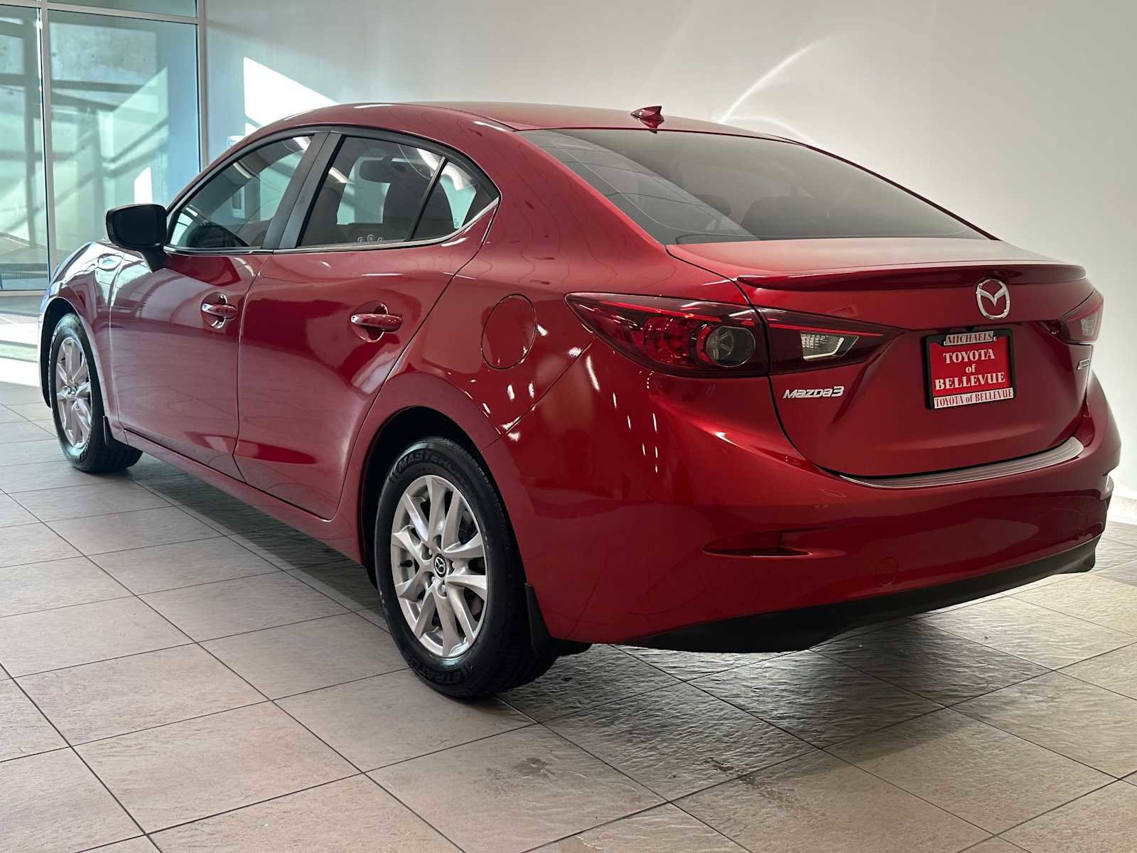 Used 2015 MAZDA MAZDA3 i Grand Touring image 4