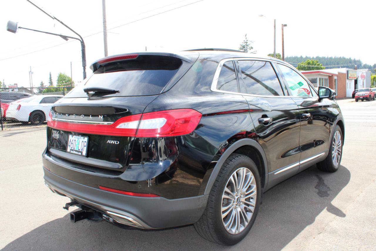 Used 2018 Lincoln MKX Reserve AWD/4WD image 6